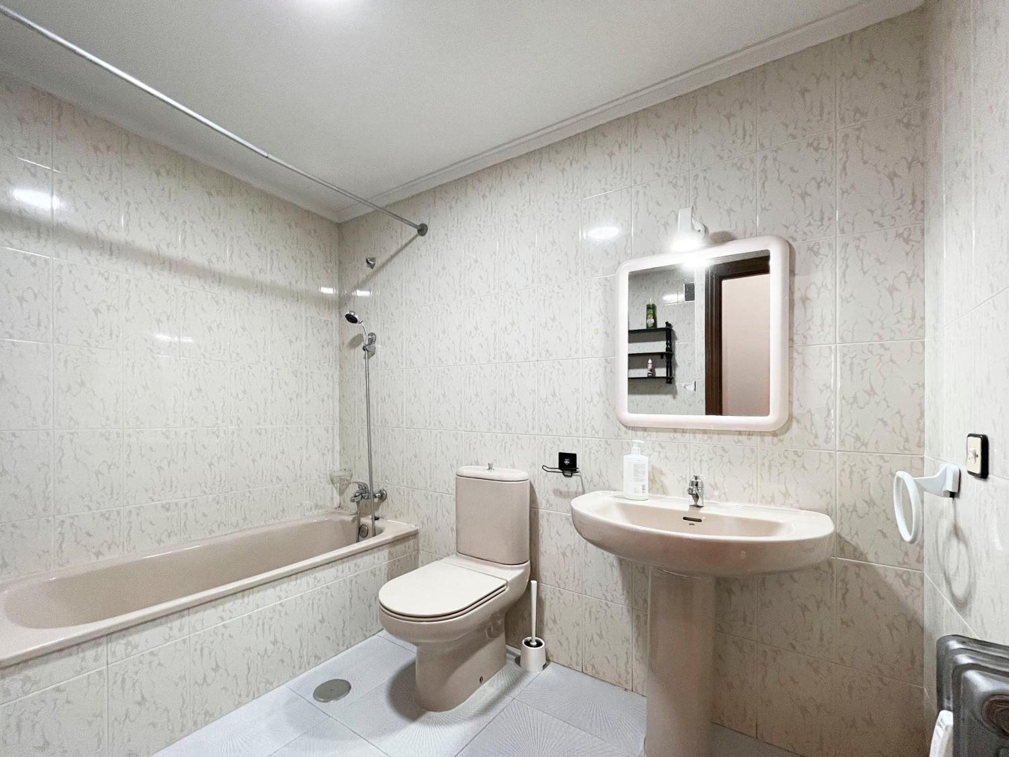 Vut Santo Tomas 1 Apartment ซาลามังกา ภายนอก รูปภาพ